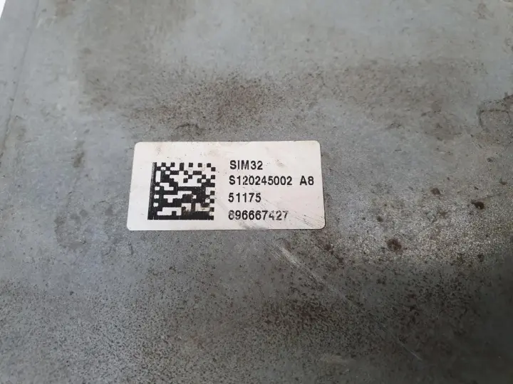 4d025cce3d8656e1f02ae152954e5f8e