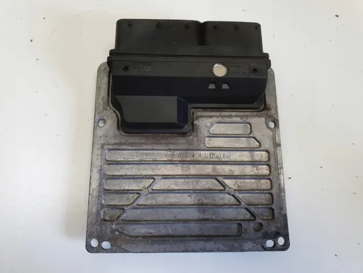 Mercedes W203 CLK W209 1.8 K STEROWNIK SILNIKA Komputer A2711538579