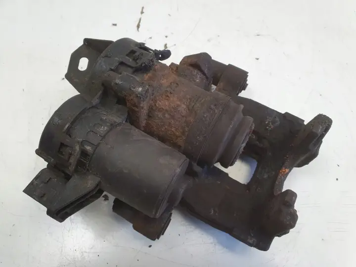 Volvo S90 V90 XC90 II TYLNY ZACISK HAMULCOWY lewy tył 31687345 31687505