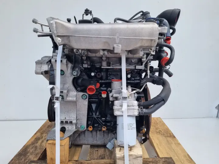 SILNIK KOMPLET VW New Beetle 1.8 T TURBO 150KM ładna kompresja AWU