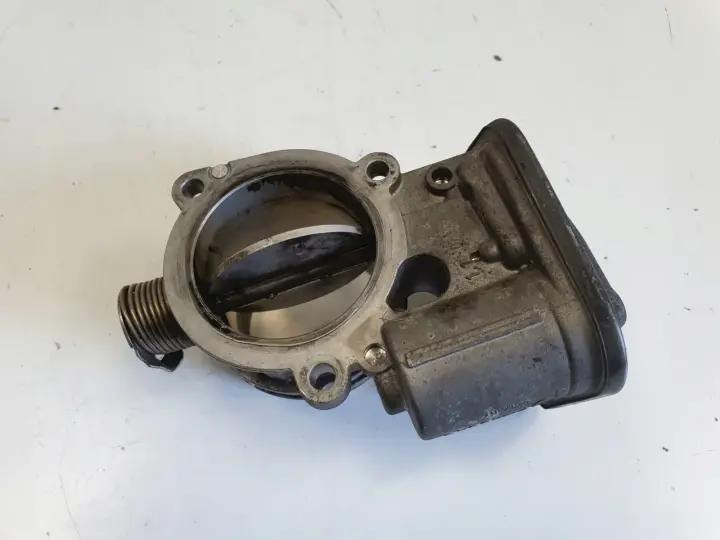 BMW E87 E90 E91 2.0 D N47 PRZEPUSTNICA 780437301