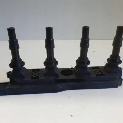 Opel Astra II G Zafira A 1.8 16V CEWKA ZAPŁONOWA 2526116A