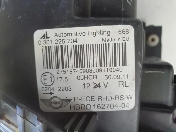 Mini One R56 PRZEDNIA LAMPA PRAWA prawy przód anglik 162704-04 0301225704
