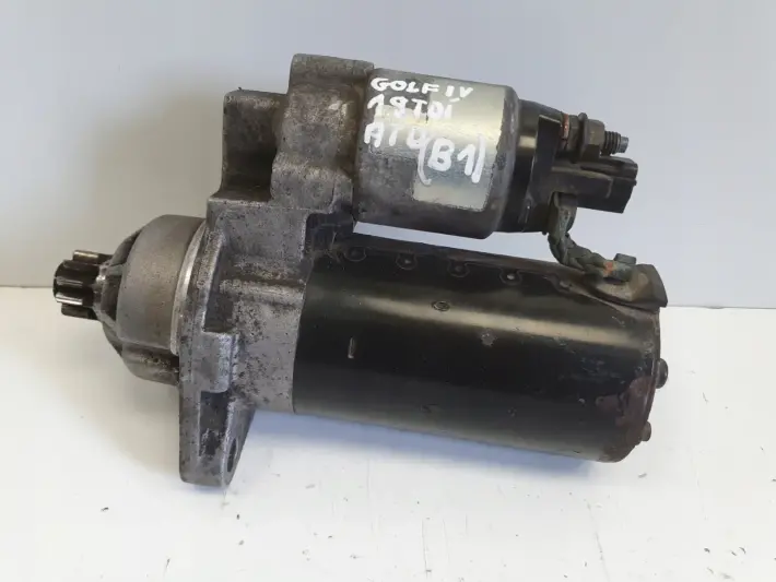 VW Golf V 1.9 TDI ROZRUSZNIK bosch