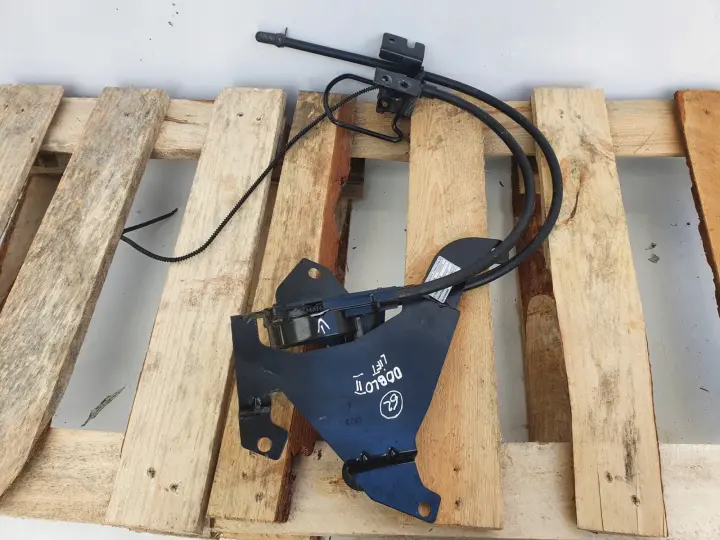 Fiat Doblo II lift ZAMEK DRZWI PRZESUWNYCH prawy