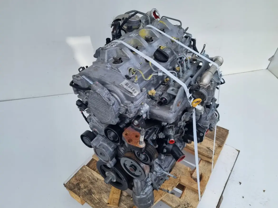 SILNIK KOMPLET Toyota Verso 2.0 D4D 126KM 162tyś 1AD 1AD-FTV