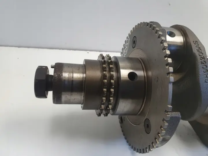 Iveco Daily IV 3.0 CNG WAŁ KORBOWY GH905205AS 502295017