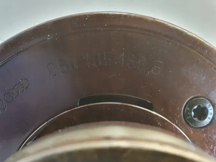 Audi A4 B6 1.8 T turbo WAŁ KORBOWY AVJ