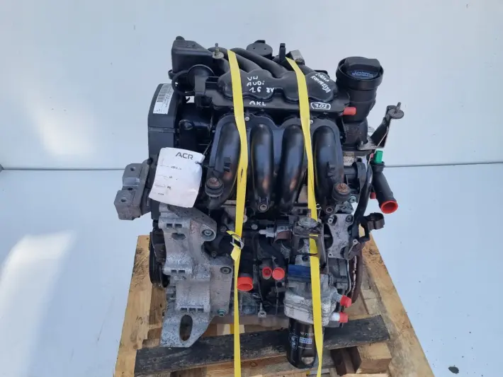 SILNIK KOMPLET Skoda Octavia I 1.6 SR 8V 101KM kompresja ok AKL