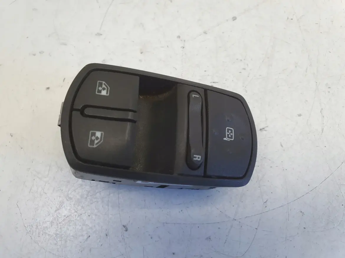 Opel Corsa D PRZEŁĄCZNIK SZYB Panel lusterek 13258521AA