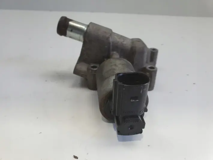 Opel Corsa C 1.2 1.4 16V ZAWÓR EGR 55556720