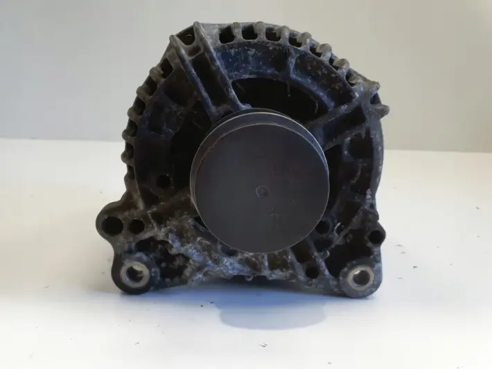 Audi A6 C5 1.9 TDI ALTERNATOR bosch 028903029Q 0124525010 140A