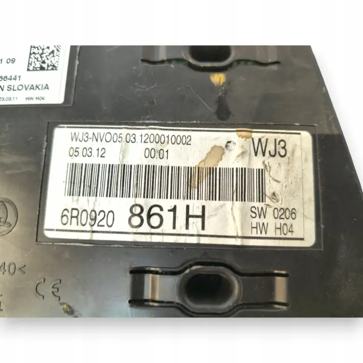 b51490de8777a47f57cd0e5e27d6db49