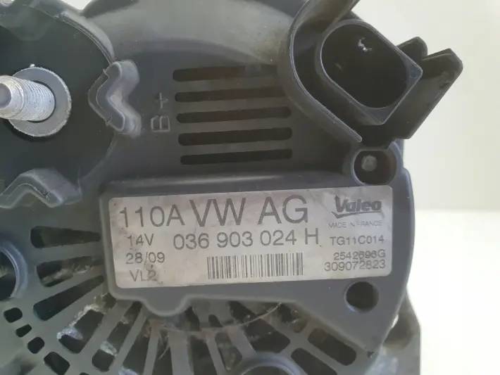 VW Golf VI 1.4 16V ALTERNATOR 036903024H 110A valeo