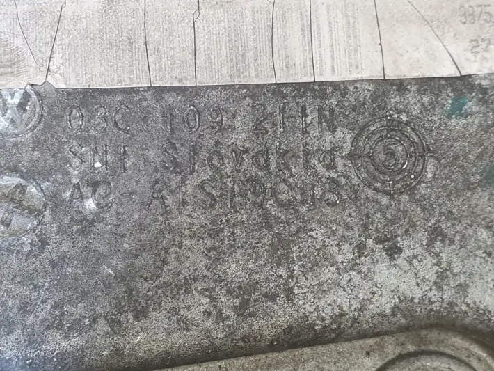 VW Golf V 1.4 TSI OBUDOWA ROZRZĄDU pokrywa 03C103464B