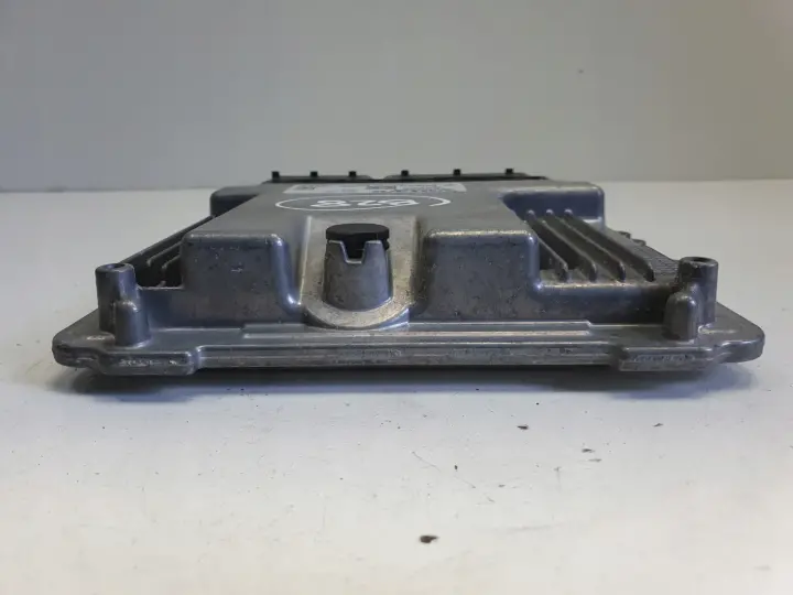 Volvo V40 CROSS COUNTRY 1.5 T3 STEROWNIK SILNIKA komputer 32255068