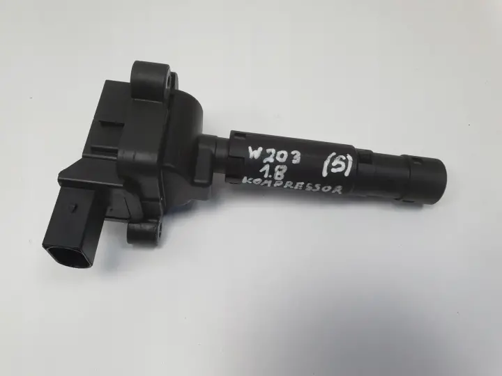 Mercedes W203 1.8 K CEWKA ZAPŁONOWA 0986221040 bosch