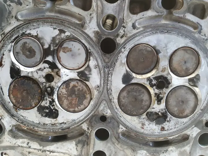 Mercedes W212 2.2 CDI GŁOWICA CYLINDRÓW wałki R651016