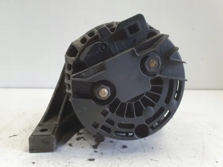 Volvo V70 2.4 B ALTERNATOR Bosch 9459077 0124515019