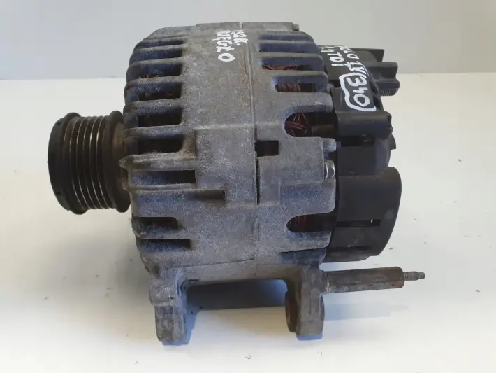 VW Golf V 1.9 TDI ALTERNATOR valeo 06F903023C 140A
