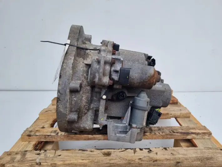 ff94ba1125e4a241ff25a4dfb3389786
