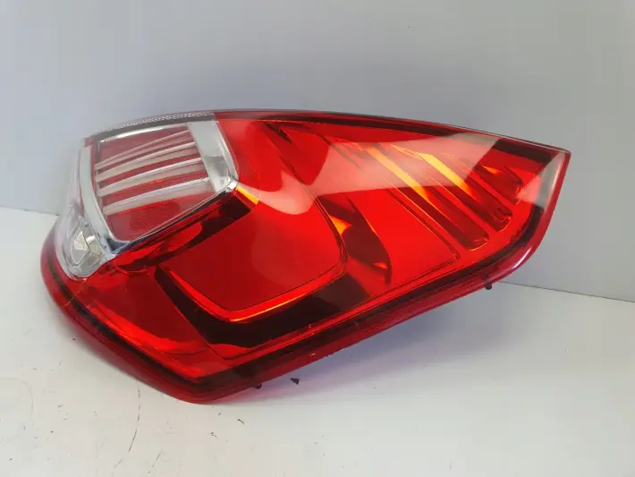 Ford Fiesta VII MK7 12-17r LIFT TYLNIA LAMPA PRAWA LEWY TYŁ 1090041