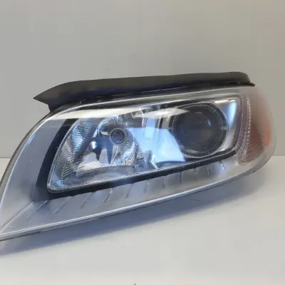 Volvo V70 XC70 III S80 II PRZEDNIA LAMPA LEWA lewy przód XENON 31353532