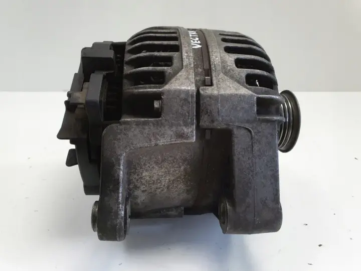 Opel Vectra C 2.2 DTI ALTERNATOR 0124525030 bosch 140A