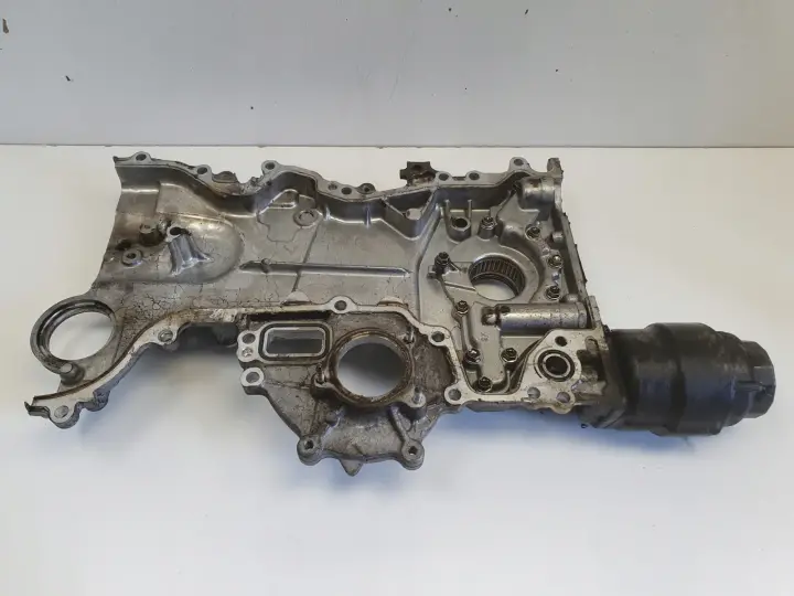 Toyota RAV4 RAV-4 III 2.2 D4D OBUDOWA ROZRZĄDU pokrywa