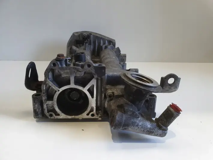 Opel Vectra C 1.9 CDTI POKRYWA ZAWORÓW wałki 55565886