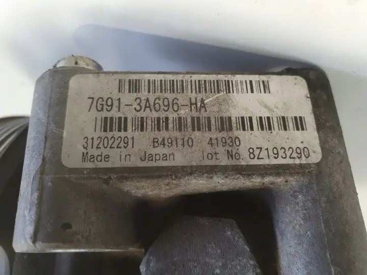 Volvo V70 III 2.0 D POMPA WSPOMAGANIA 7G91-3A696-HA