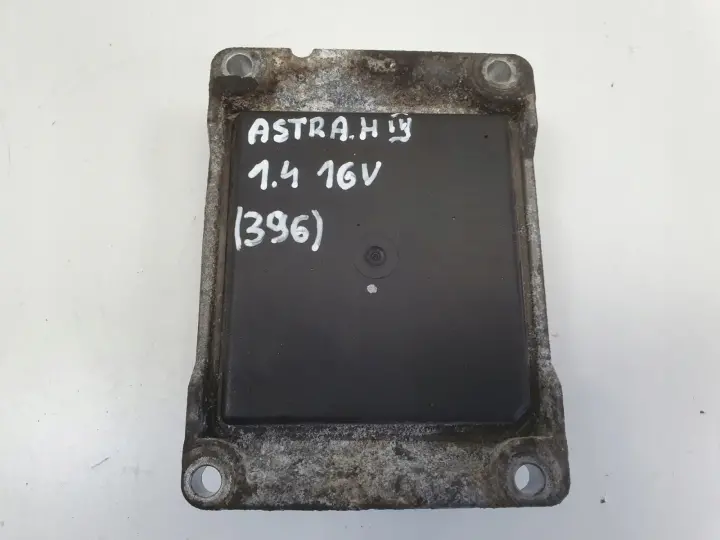 Opel Astra III H 1.4 16V STEROWNIK SILNIKA komputer 0261208396 55558787