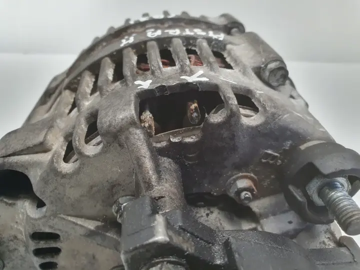 Opel Astra III H 1.7 CDTI ALTERNATOR pompa vacum