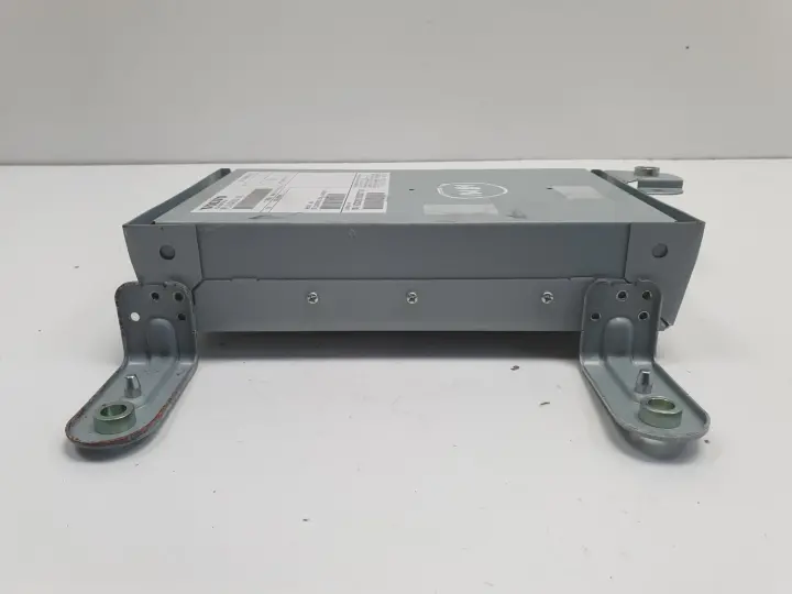 Volvo VOLVO V60 I S60 II V40 II WZMACNIACZ RADIA 31489492AA