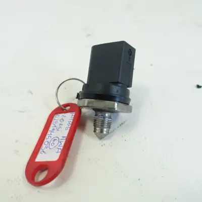 Audi A4 B6 2.0 FSI CZUJNIK PALIWA ZAWÓR 0281545036