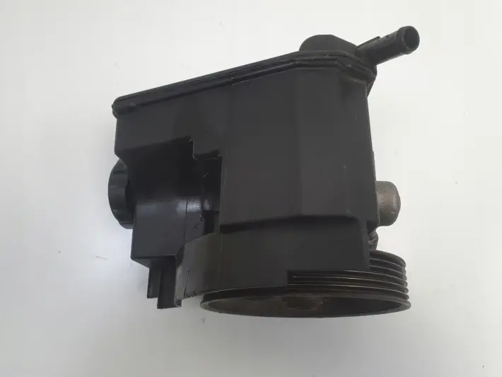 Peugeot 206 1.4 HDI POMPA WSPOMAGANIA 9638364580