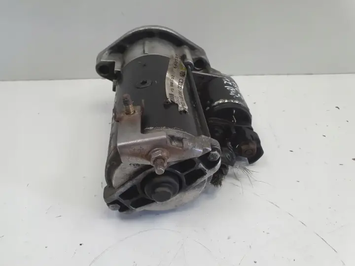 Audi 80 B4 1.9 TD ROZRUSZNIK 068911024P D7R33