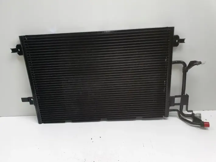 Audi A6 C5 1.9 2.5 TDI CHŁODNICA KLIMATYZACJI skraplacz 8FC351038-751 HELLA