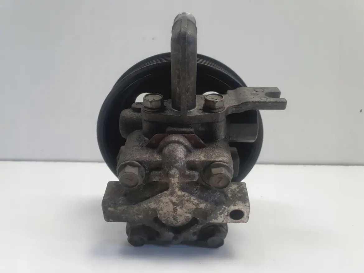 Kia Carnival III 2.2 CRDI POMPA WSPOMAGANIA