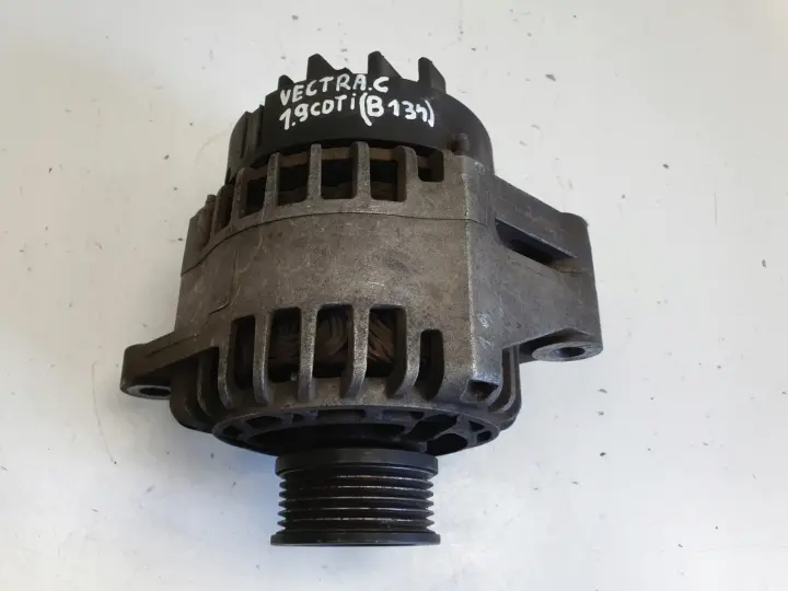 Opel Vectra C 1.9 CDTI ALTERNATOR denso 13117340 105A