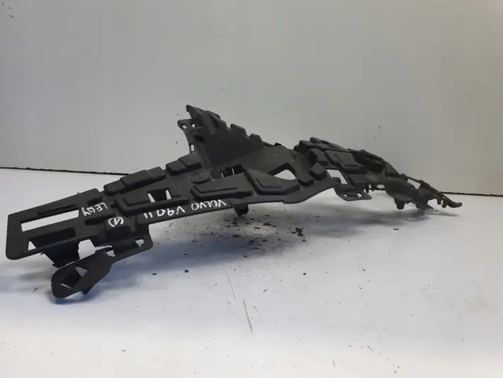 d348b6fd450105e65afa20c9b9d85766
