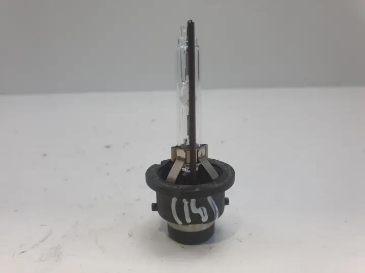 ŻARÓWKA ŻARNIK KSENON XENON D2S 35W 4300K używany sprawny oryginał