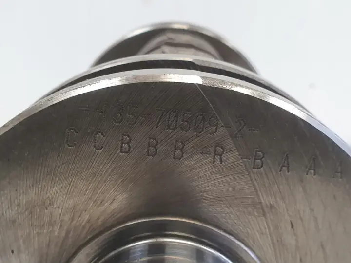 Opel Corsa D 1.3 CDTI WAŁ KORBOWY Z13DTJ