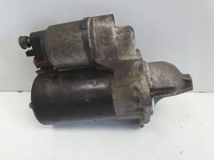 Opel Corsa D 1.4 16V ROZRUSZNIK bosch 0001107522