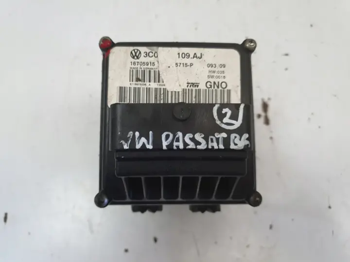 e7af3ea847136bcd91bf7108e2770941