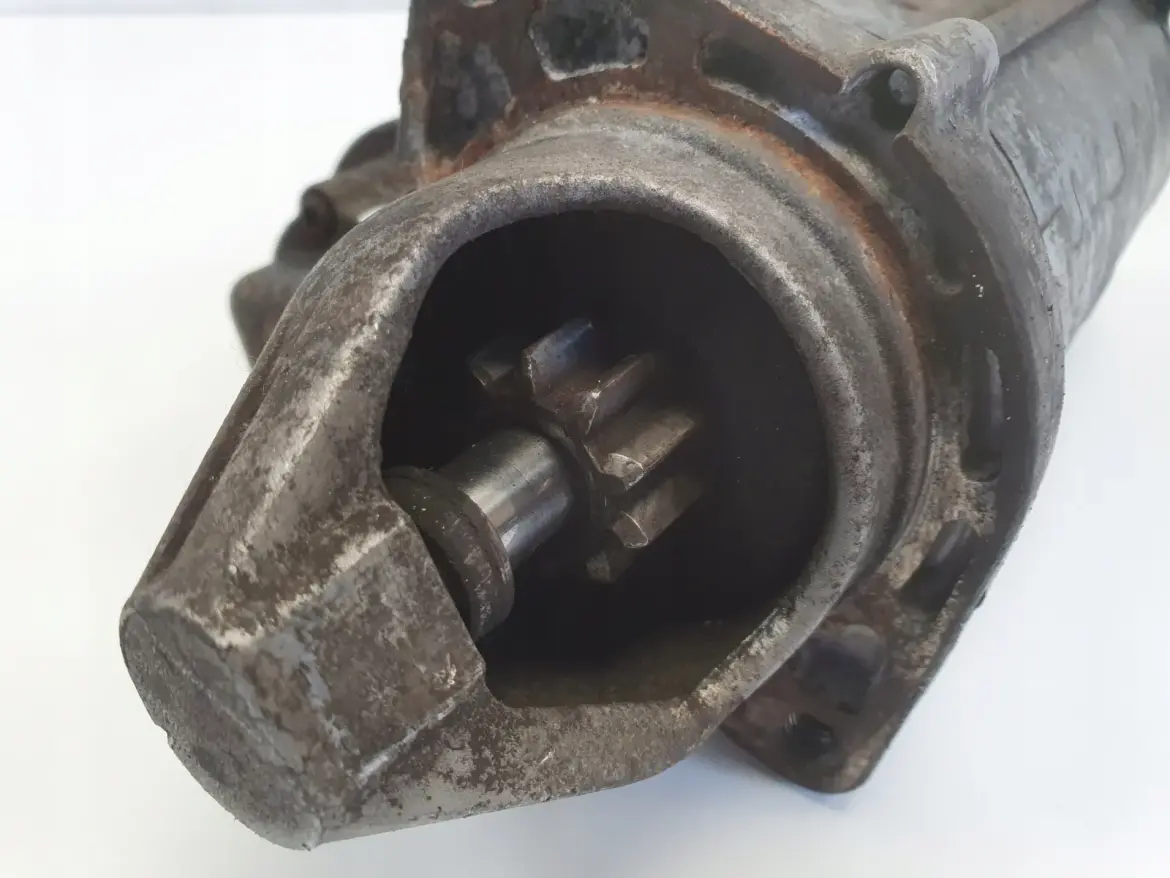 Opel Corsa D 1.3 CDTI ROZRUSZNIK valeo