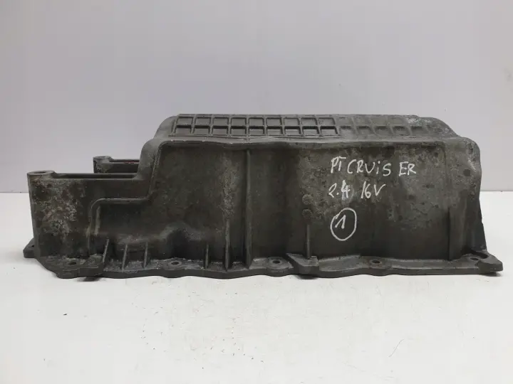 Pt Cruiser 2.4 16V MISKA OLEJU olejowa 04884387