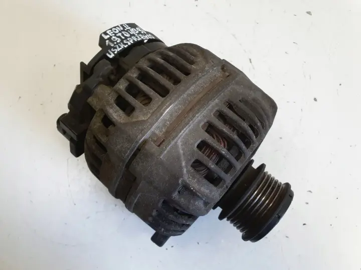 Seat Leon I 1.9 TDI ALTERNATOR 028903028E bosch 120A