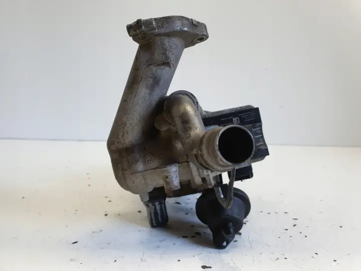 fd4762f9ad0ca957e1307053fca36bdd