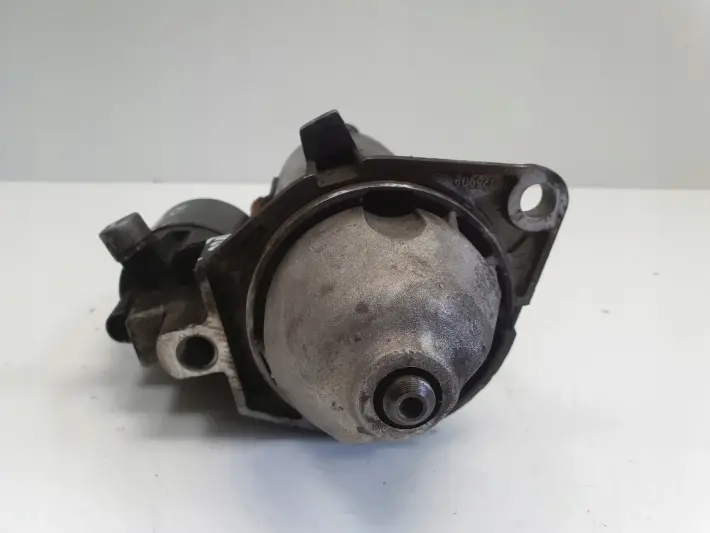 Opel Astra II G 2.2 DTI ROZRUSZNIK 0001109015 bosch